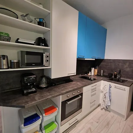 Urban Chic Living - Old Town, Walk Everywhere Daire